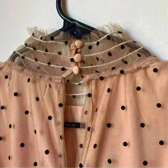 Banana Republic NWT Pink Mesh Top XS Black Polka Dots Button Neck Office Attire - Picture 7 of 13